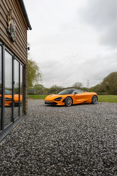 2023 McLaren 720S - Image 4 of 31