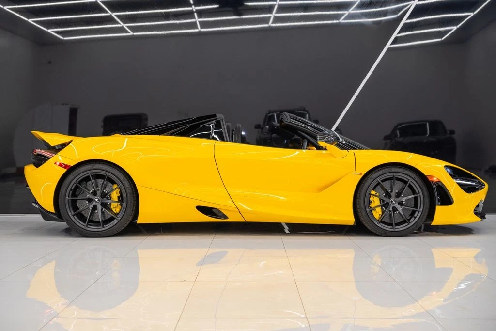 2023 McLaren 720S - Image 9 of 21