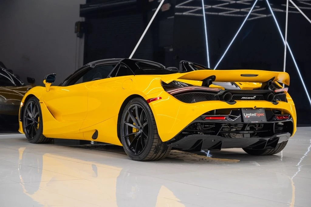 2023 McLaren 720S - Image 15 of 21