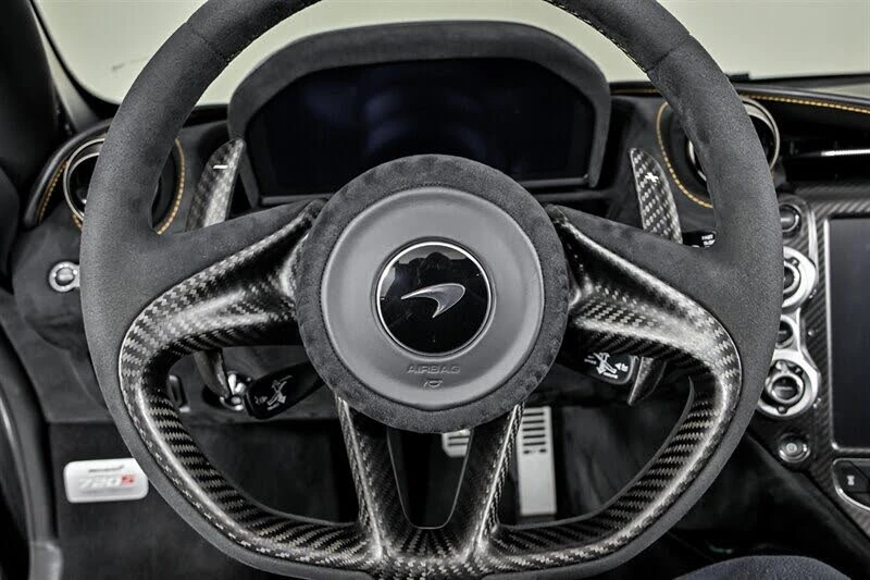 2023 McLaren 720S Spider - Image 28 of 31