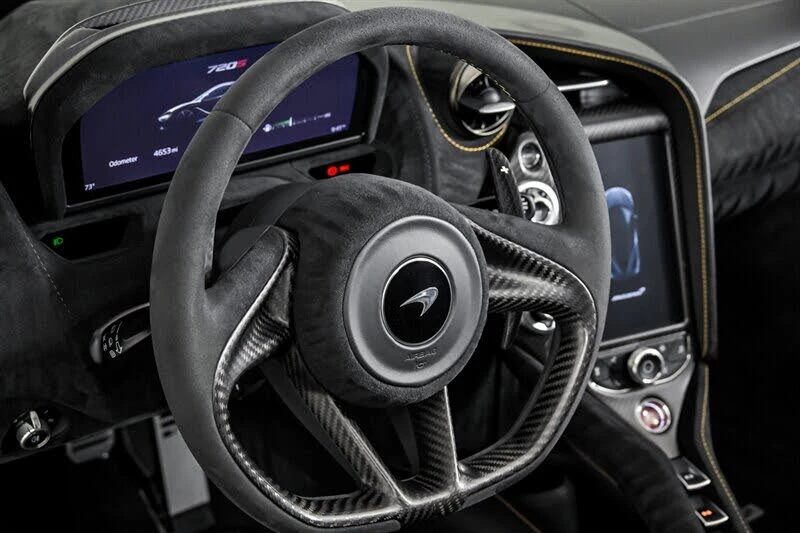 2023 McLaren 720S Spider - Image 24 of 31