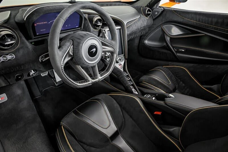 2023 McLaren 720S Spider - Image 21 of 31
