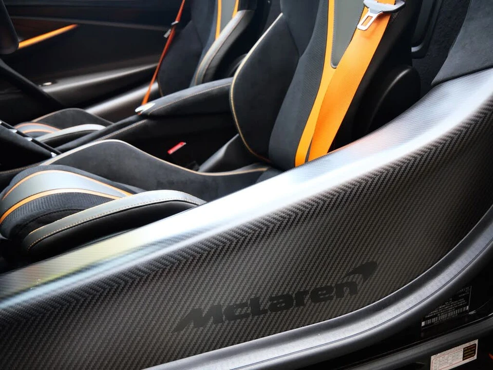 2023 McLaren 720S Spider - Image 26 of 31