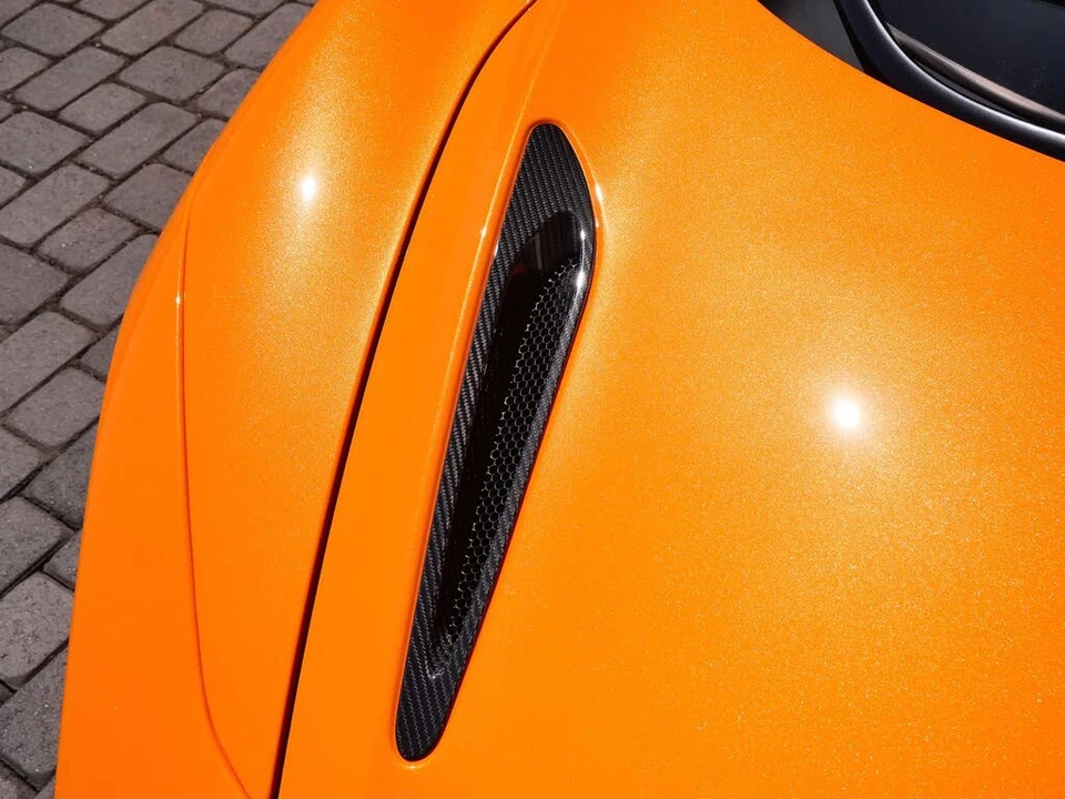 2023 McLaren 720S Spider - Image 15 of 31