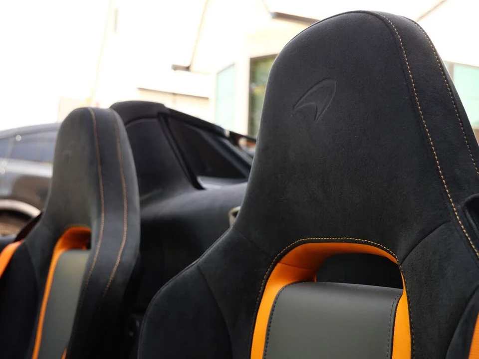 2023 McLaren 720S Spider - Image 28 of 31