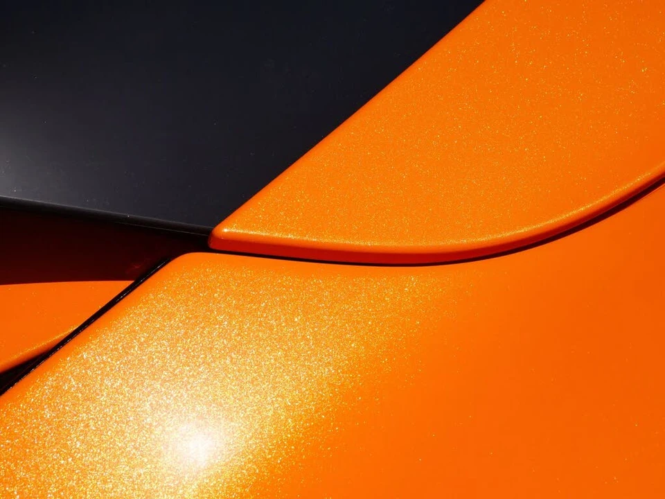 2023 McLaren 720S Spider - Image 13 of 31