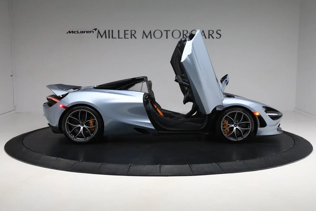 2023 McLaren 720S Spider - Image 22 of 31