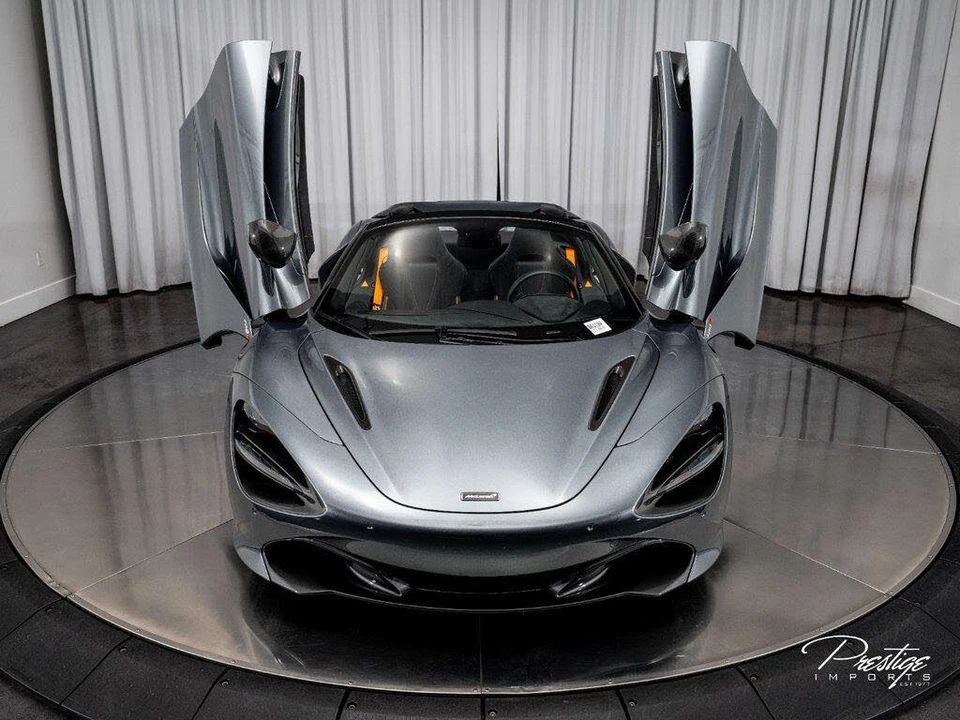 2023 McLaren 720S - Image 9 of 31