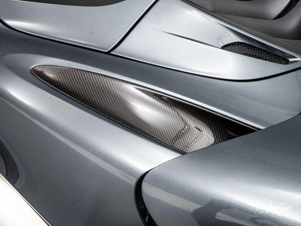 2023 McLaren 720S - Image 25 of 31