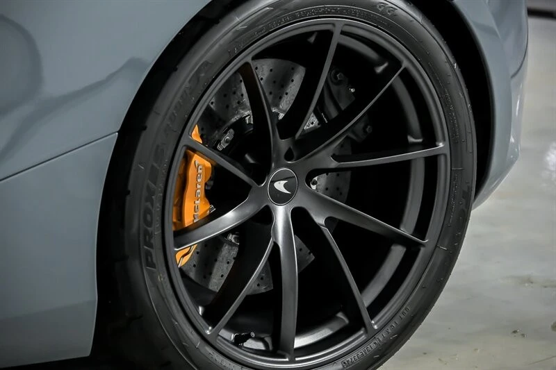2023 McLaren - Image 21 of 31