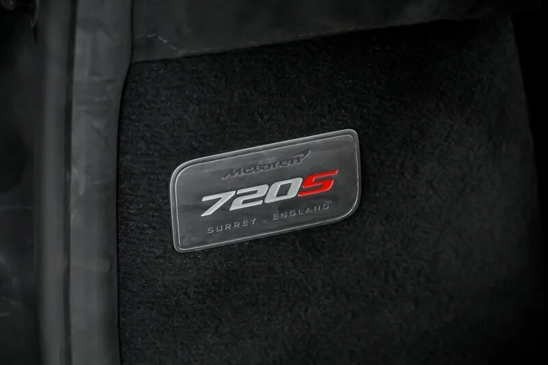 2023 McLaren - Image 27 of 31