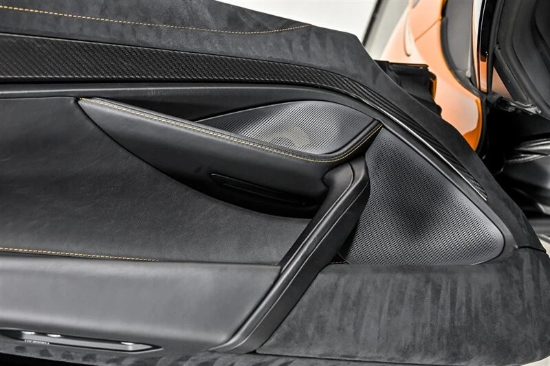 2023 McLaren 720S Spider - Image 20 of 31