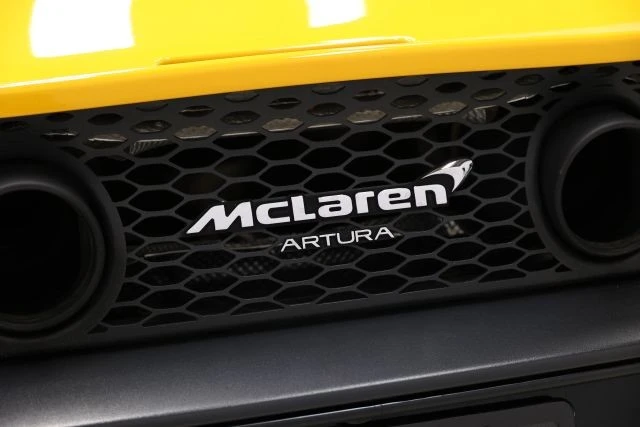 2023 McLaren Artura - Image 6 of 31
