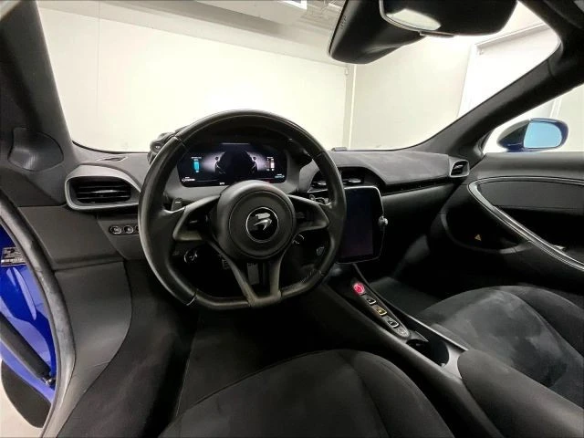 2023 McLaren Artura - Image 2 of 31
