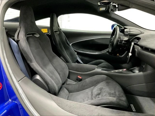 2023 McLaren Artura - Image 11 of 31
