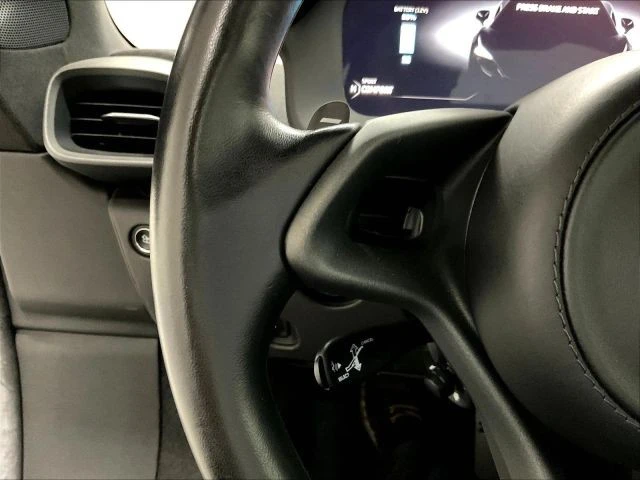 2023 McLaren Artura - Image 18 of 31