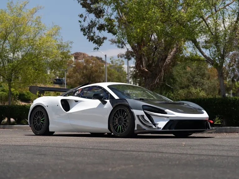 2023 McLaren Artura - Image 8 of 31