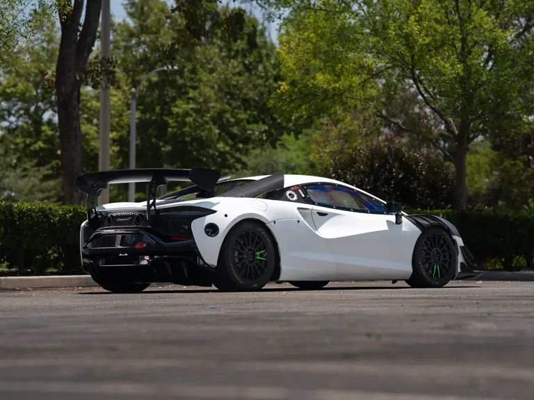 2023 McLaren Artura - Image 3 of 31