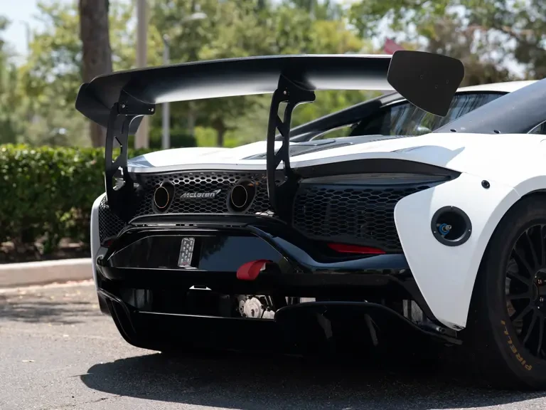 2023 McLaren Artura - Image 27 of 31