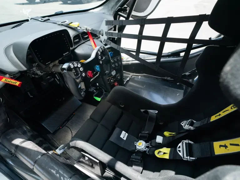 2023 McLaren Artura - Image 4 of 31