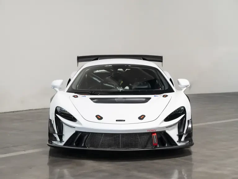 2023 McLaren Artura - Image 7 of 31