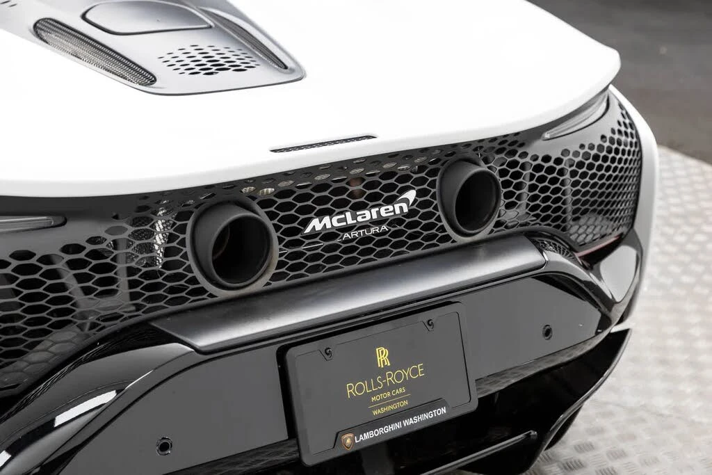 2023 McLaren Artura - Image 7 of 31