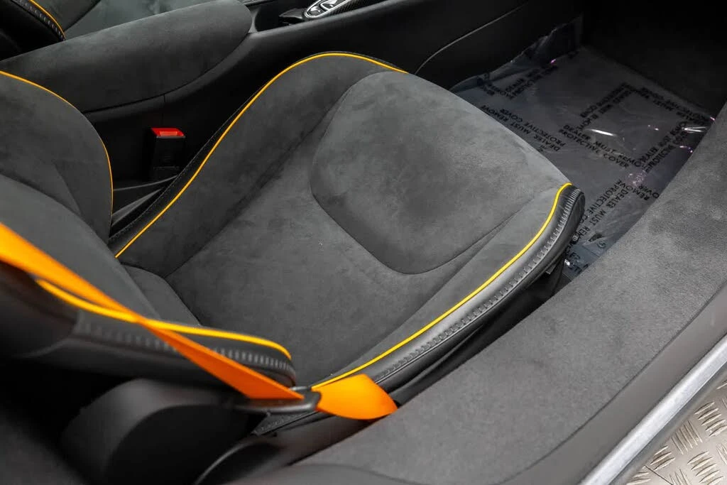 2023 McLaren Artura - Image 30 of 31
