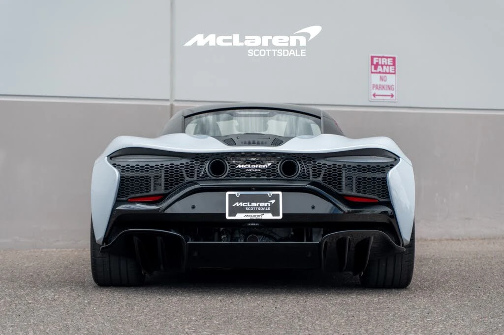 2023 McLaren Artura - Image 6 of 30