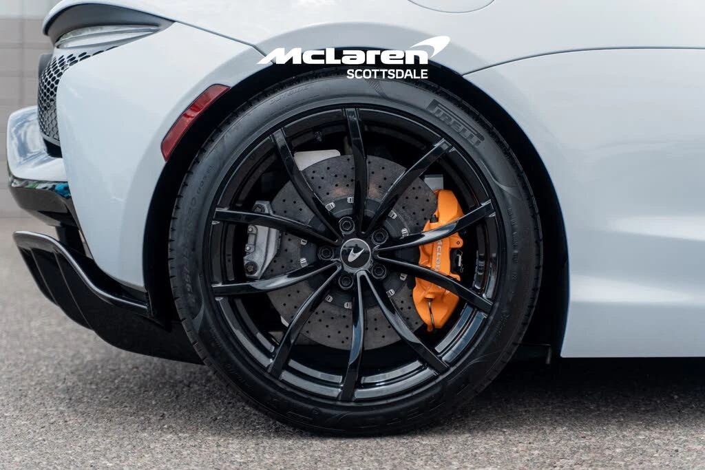 2023 McLaren Artura - Image 29 of 30
