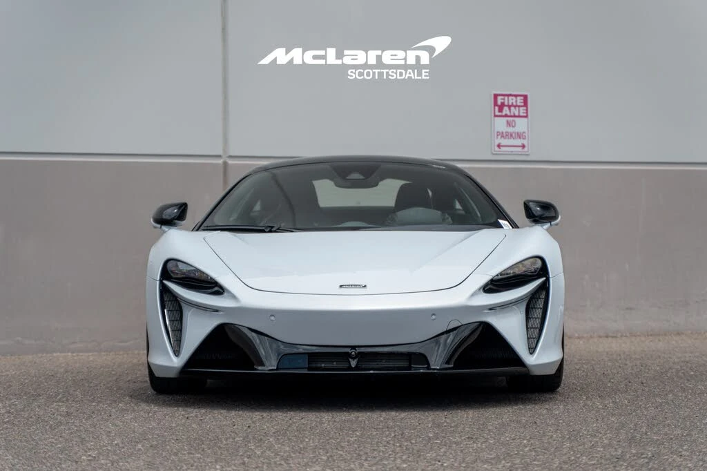 2023 McLaren Artura - Image 10 of 30