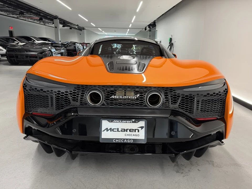 2023 McLaren Artura - Image 4 of 15