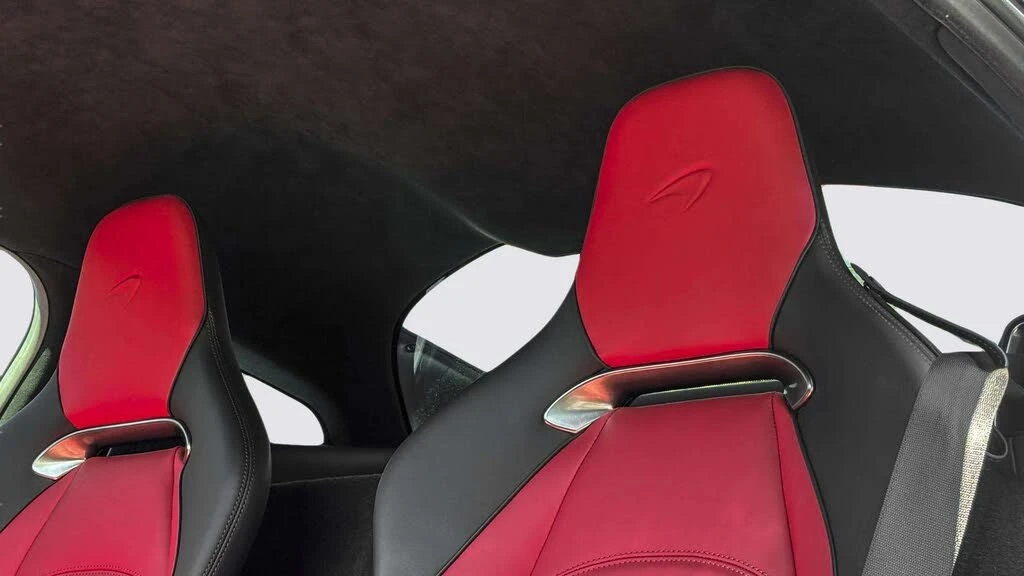 2023 McLaren Artura - Image 16 of 31