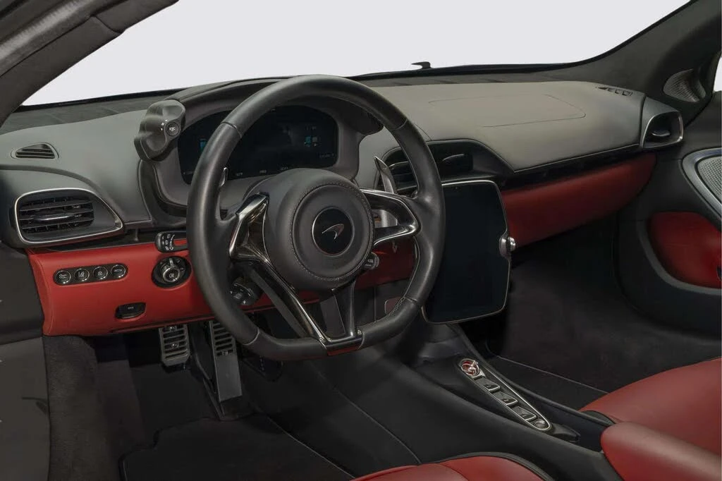 2023 McLaren Artura - Image 20 of 31