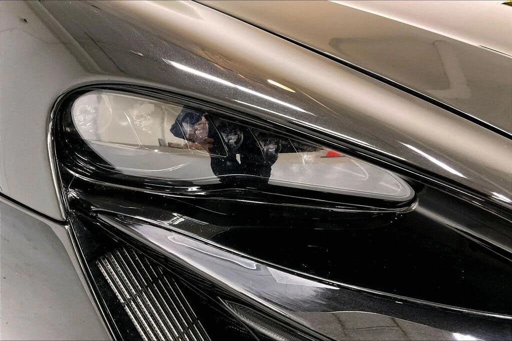 2023 McLaren Artura - Image 29 of 31