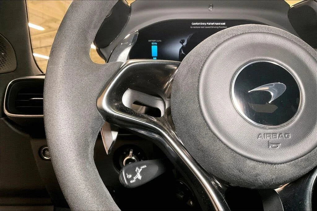 2023 McLaren Artura - Image 23 of 31