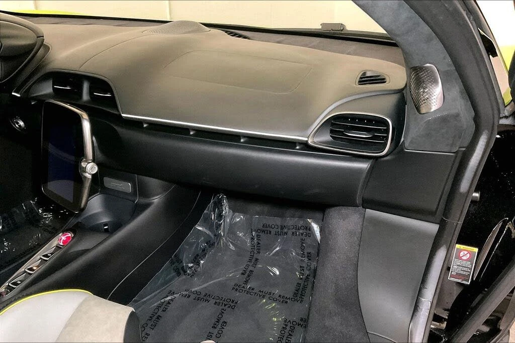 2023 McLaren Artura - Image 13 of 31