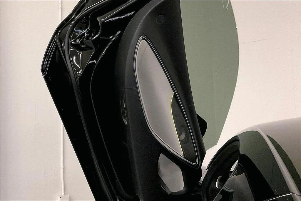 2023 McLaren Artura - Image 19 of 31