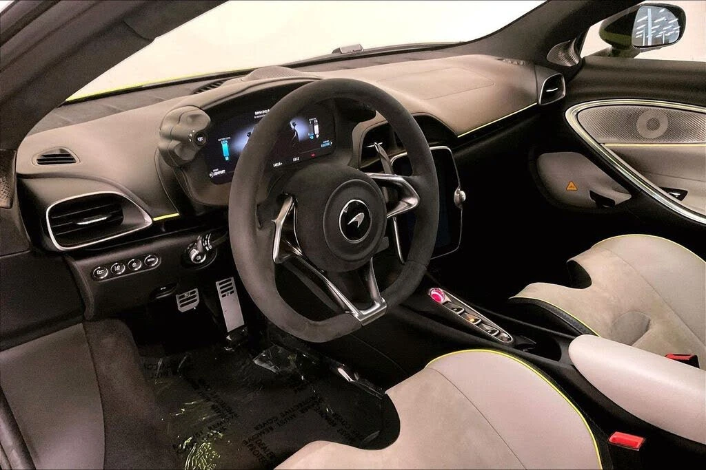 2023 McLaren Artura - Image 7 of 31