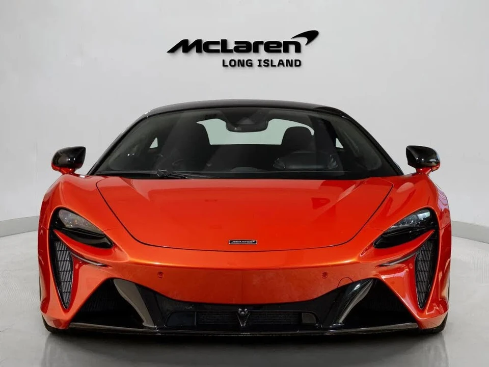 2023 McLaren Artura - Image 3 of 31