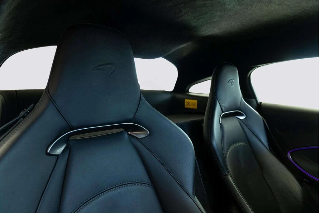 2023 McLaren Artura - Image 15 of 31