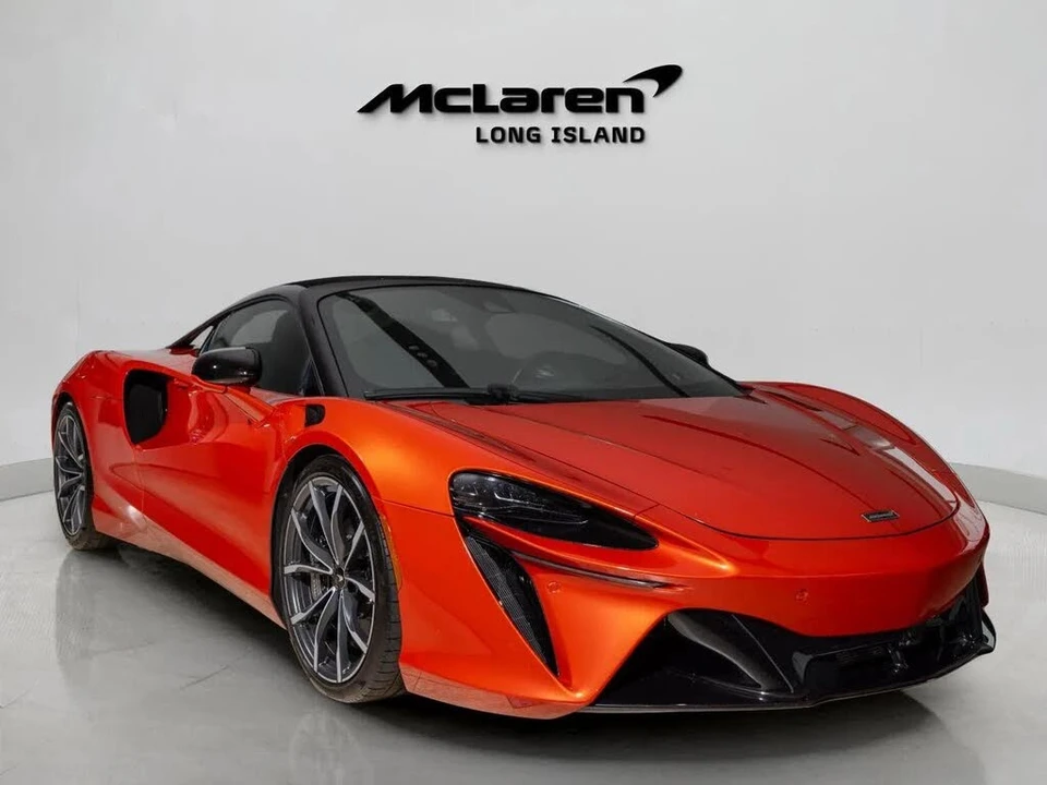 2023 McLaren Artura - Image 4 of 31