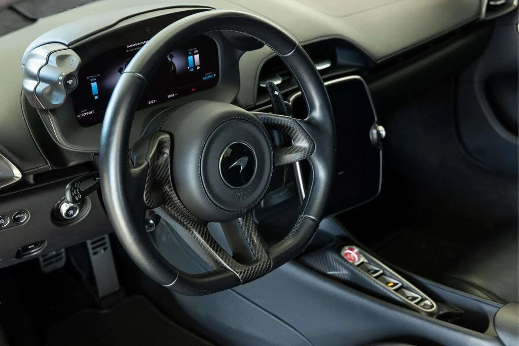 2023 McLaren Artura - Image 20 of 31