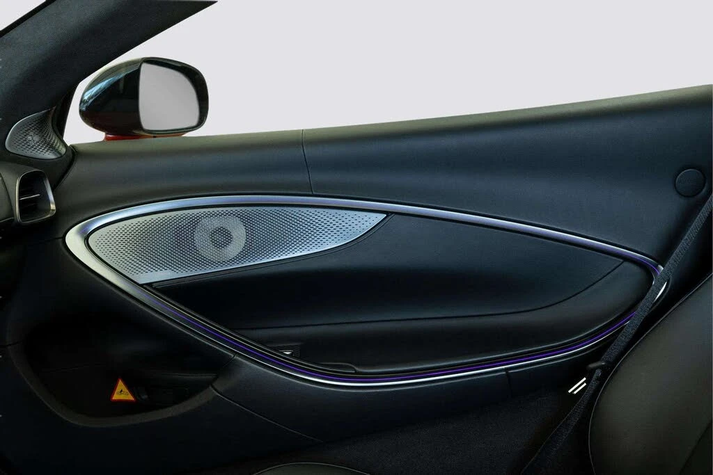2023 McLaren Artura - Image 14 of 31