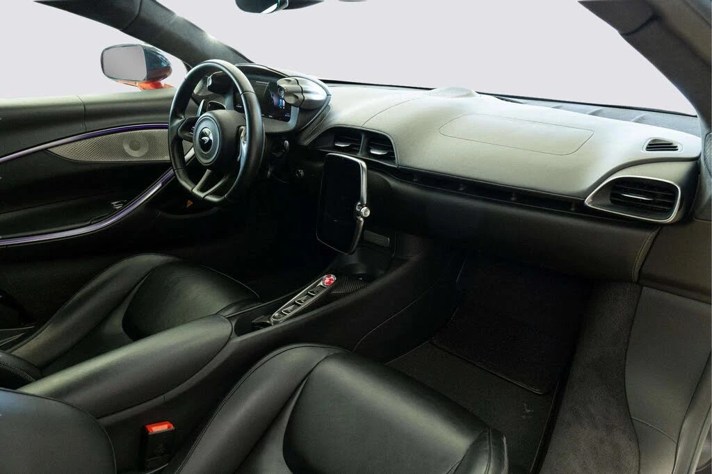 2023 McLaren Artura - Image 27 of 31
