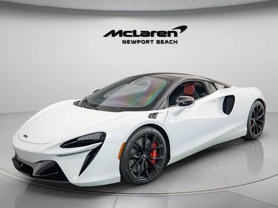 2023 McLaren Artura - Image 3 of 18