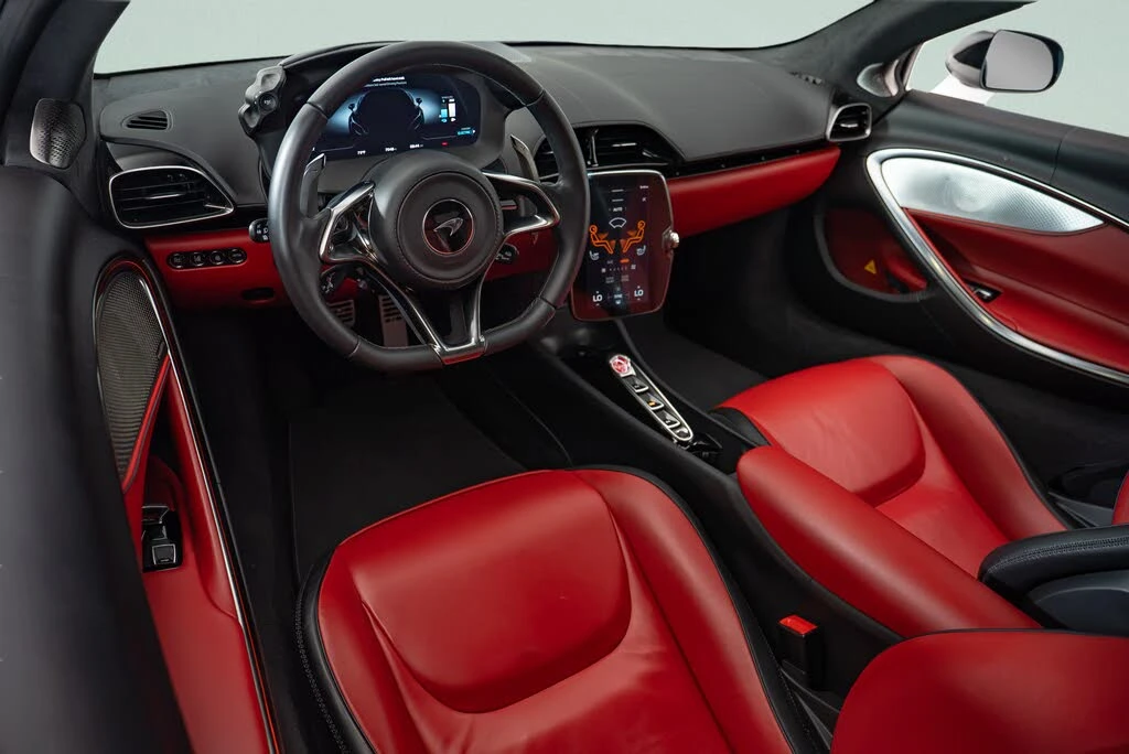 2023 McLaren Artura - Image 7 of 18