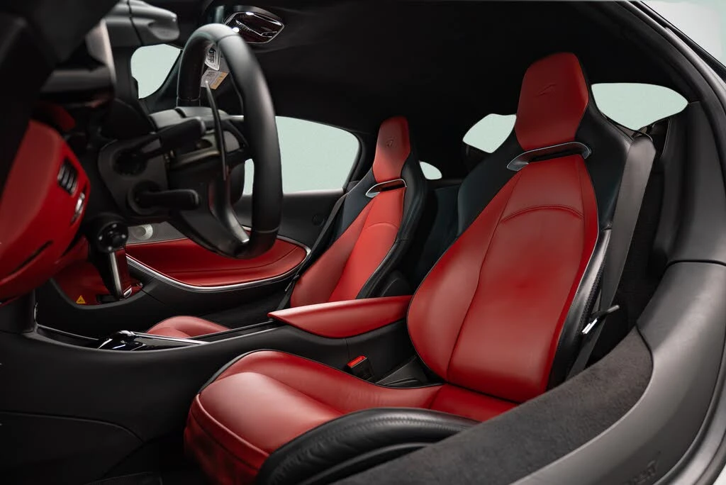 2023 McLaren Artura - Image 9 of 18