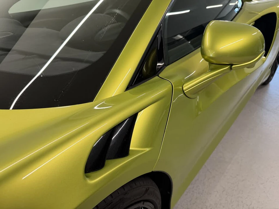 2023 McLaren Artura - Image 8 of 14