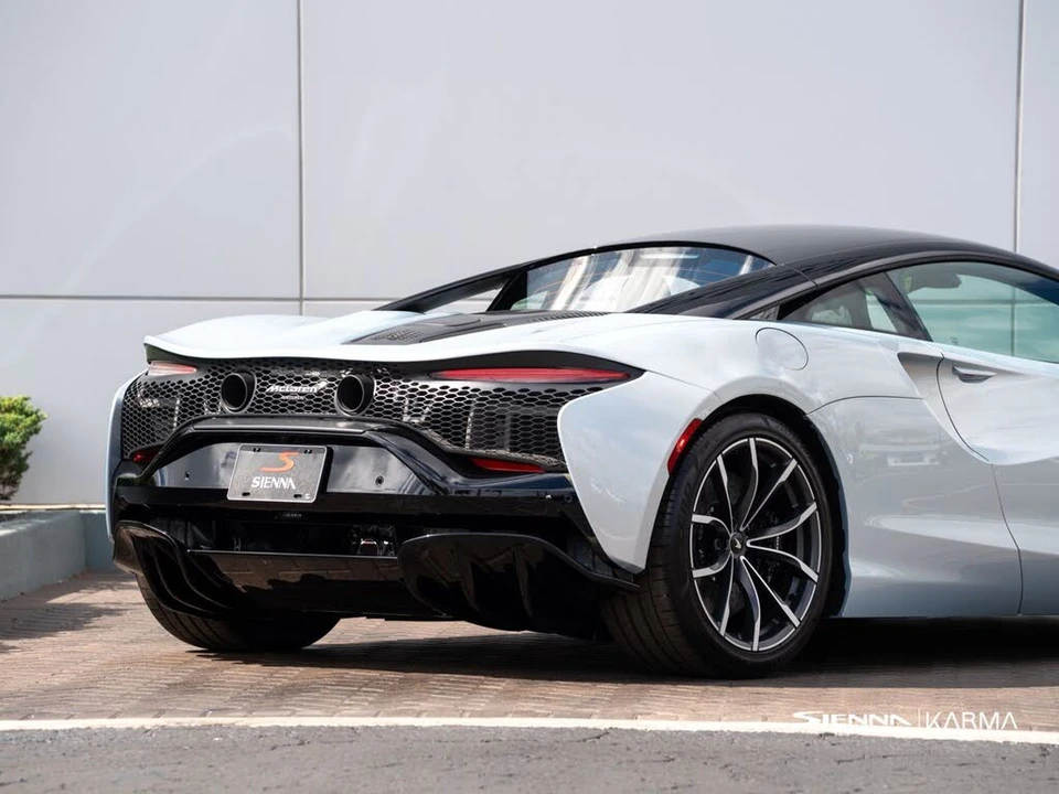 2023 McLaren Artura - Image 21 of 31