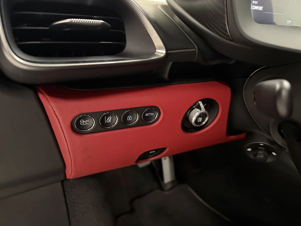 2023 McLaren Artura - Image 14 of 18